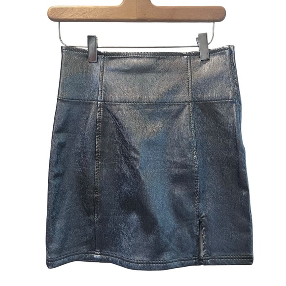 Free People Dresses & Skirts - Free People Faux Leather Silver Shiny Metallic Mini Skirt Size 4